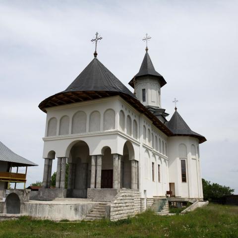 Schitul Sfântul Mina, Dumbrava